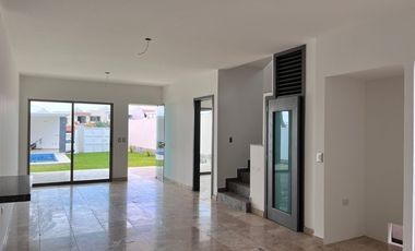 Casa en Fraccionamiento en Real del Puente Xochitepec - ROQ-1250-Fr