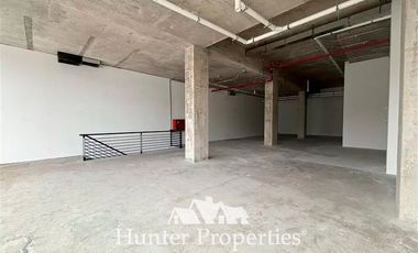 Local Comercial en Arriendo en Vitacura / Nueva Costanera / Paul Claudel