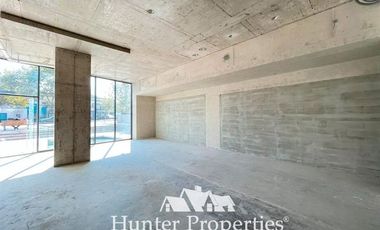 Local Comercial en Arriendo en Vitacura / Nueva Costanera / Paul Claudel