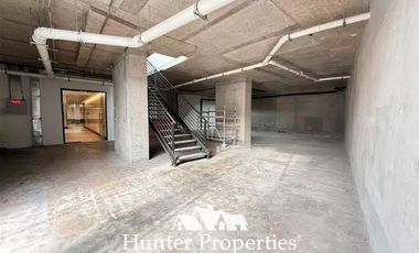 Local Comercial en Arriendo en Avda Vitacupa / Paul Claudel