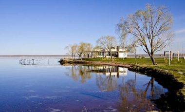 VENDO LOTE EN LA PENINSULA - 