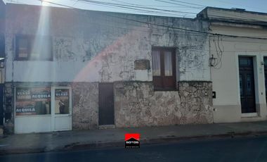 Alquiler de casa comercial en Capital