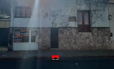 Alquiler de casa comercial en Capital