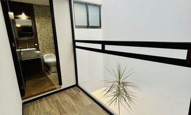 Preciosa casa en venta minimalista en Residencial Cumbres - Zona Monte Magno