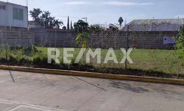 Terreno Urbanizado en Venta en San Jacinto Amilpas - (3)