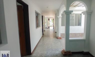 Casa en Arriendo Ubicado en Envigado Codigo 4256