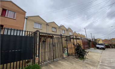 QUILPUÉ / BELLOTO NORTE / CASA PAREADA 2D 1B 1E