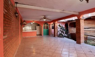 Inmueble comercial en venta en Morelia, Los Pirules