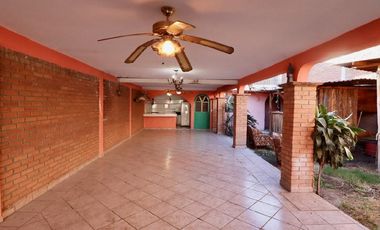 Inmueble comercial en venta en Morelia, Los Pirules