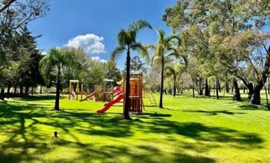 Terreno en Venta en Hacienda Real 1800