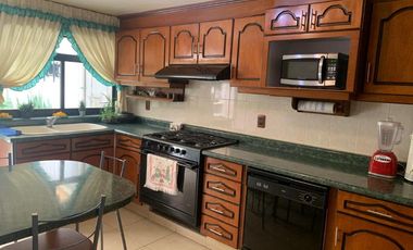 CASA EN VENTA EN METEPEC LOMAS DE SAN ISIDRO