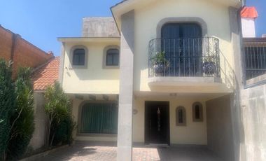 CASA EN VENTA EN METEPEC LOMAS DE SAN ISIDRO