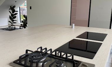 VENTA de CASA RESIDENCIAL en CAJICA
