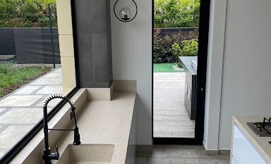 VENTA de CASA RESIDENCIAL en CAJICA