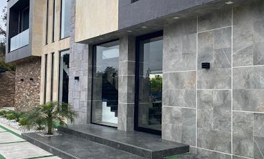 VENTA de CASA RESIDENCIAL en CAJICA