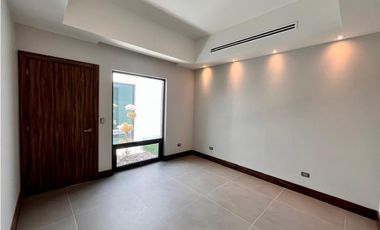 Casa en venta de un piso, zona exclusiva en Cd. Juarez