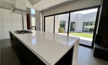 Casa en venta de un piso, zona exclusiva en Cd. Juarez