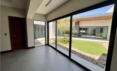 Casa en venta de un piso, zona exclusiva en Cd. Juarez