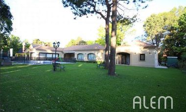 Casa en planta baja en venta en St. Thomas Norte, Canning