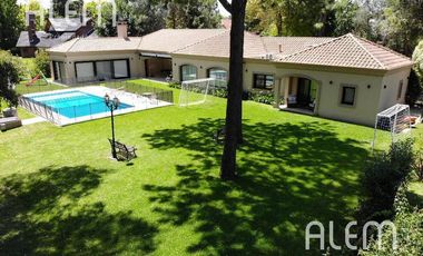 Casa en planta baja en venta en St. Thomas Norte, Canning