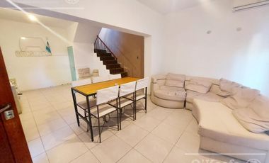 Casa 4 ambientes en venta en  Quilmes