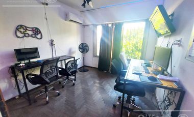 Casa 4 ambientes en venta en  Quilmes