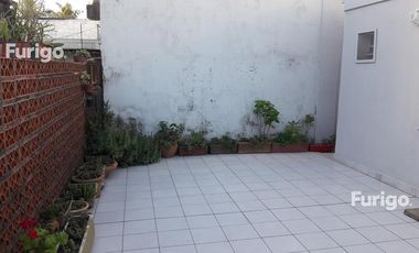Casa 2 dormitorios en Pérez