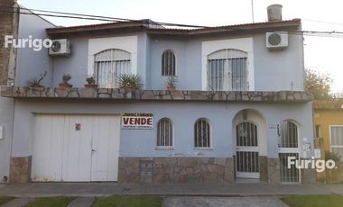 Casa 2 dormitorios en Pérez