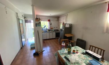3 Locales dos 2 dptos y fondo libre todo en block
