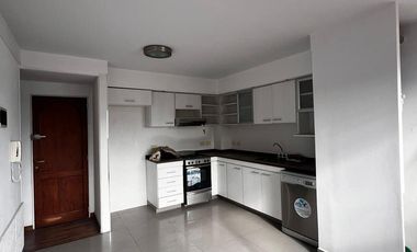 Departamento 4 ambientes con cochera en venta - Quilmes centro