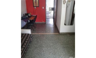 Casa en Temperley Este - Escucha Ofertas