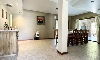 Casa en Alquiler con Muebles Saint Thomas Sur Canning