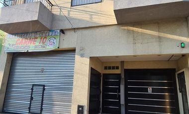 Oportunidad -Venta Edificio en block 8 dptos con local y cocheras - Alquilado Renta inmediata