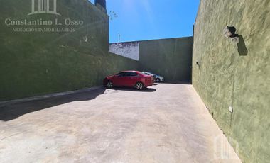 Oportunidad -Venta Edificio en block 8 dptos con local y cocheras - Alquilado Renta inmediata