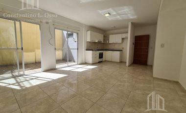 Oportunidad -Venta Edificio en block 8 dptos con local y cocheras - Alquilado Renta inmediata