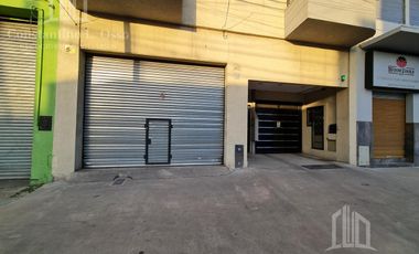Oportunidad -Venta Edificio en block 8 dptos con local y cocheras - Alquilado Renta inmediata