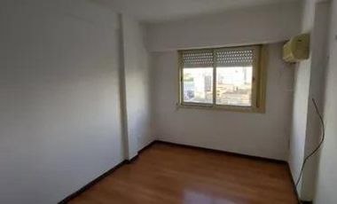 Departamento en venta - 3 Dormitorios 2 Baños - Cochera - 122Mts2 - La Plata