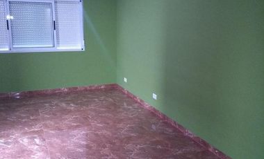 Casa en venta - 4 Dormitorios 3 Baños - Local - 257Mts2 - San Luis