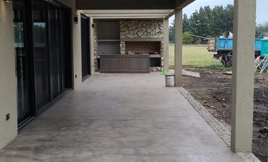 Casa - Countries/B.Cerrado (Ezeiza)