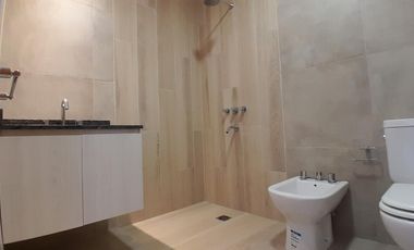 VENTA/PERMUTA - Casa - dos dormitorios - Pileta y jardín - Eco Pueblo, Alvear