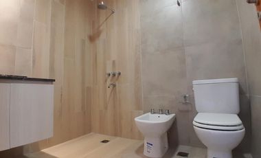 VENTA/PERMUTA - Casa - dos dormitorios - Pileta y jardín - Eco Pueblo, Alvear