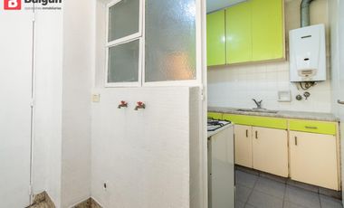 Departamento de 3 ambientes con dependencia en venta en Palermo