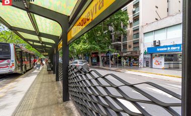 Departamento de 3 ambientes con dependencia en venta en Palermo