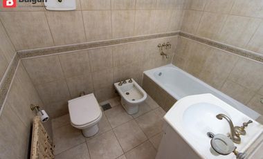 Departamento de 3 ambientes con dependencia en venta en Palermo