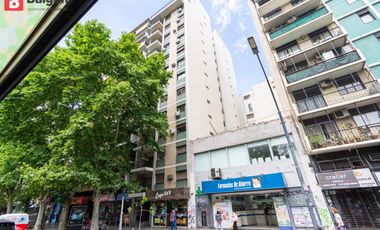 Departamento de 3 ambientes con dependencia en venta en Palermo