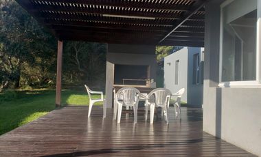 Casa en  venta en barrio Ecuestre, Costa Esmeralda