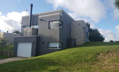 Casa en  venta en barrio Ecuestre, Costa Esmeralda