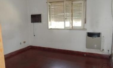 casa en muy buena ubicacion