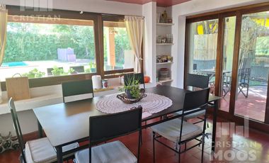 Casa en venta 4 ambientes Barrio Cerrado La Barra