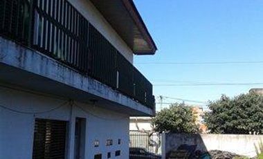 Casa uso comercial  260m² cub Lote 1.162